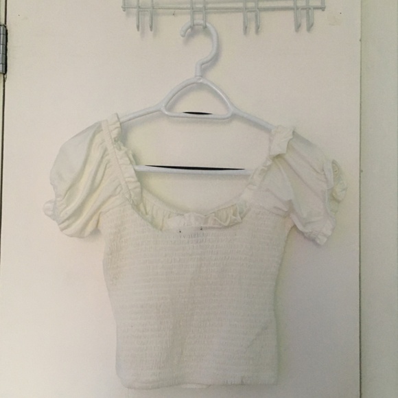 White cropped blouse - Picture 2 of 2